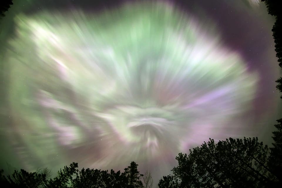 Major Solar Star Aurora Storm