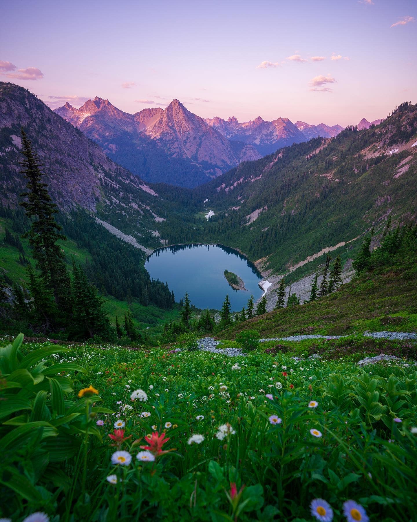 Summer in the North Cascades