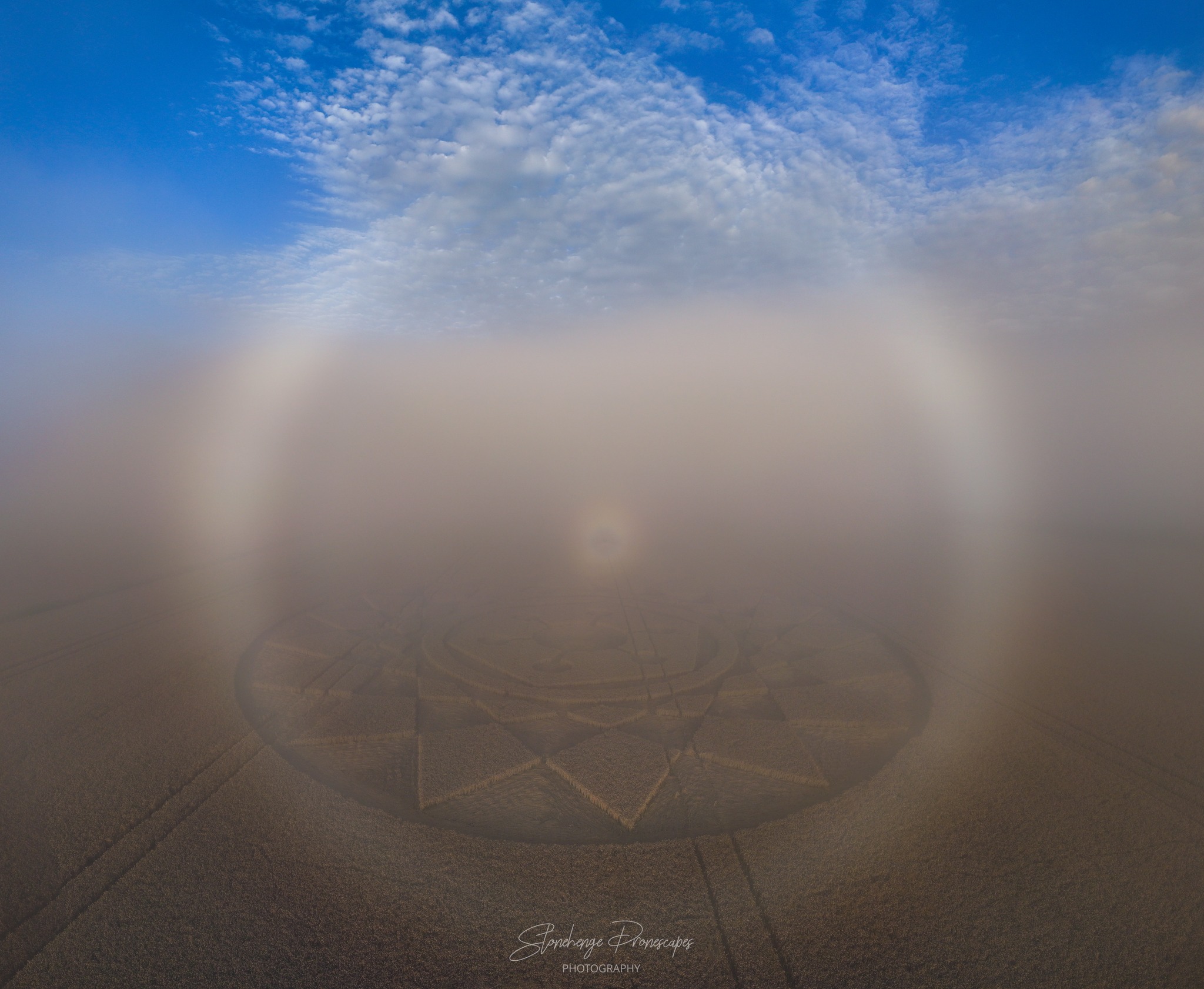 A full radial Fogbow over the Roundway Hill crop circle yesterday