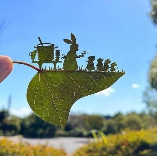 Bunnies Leaf