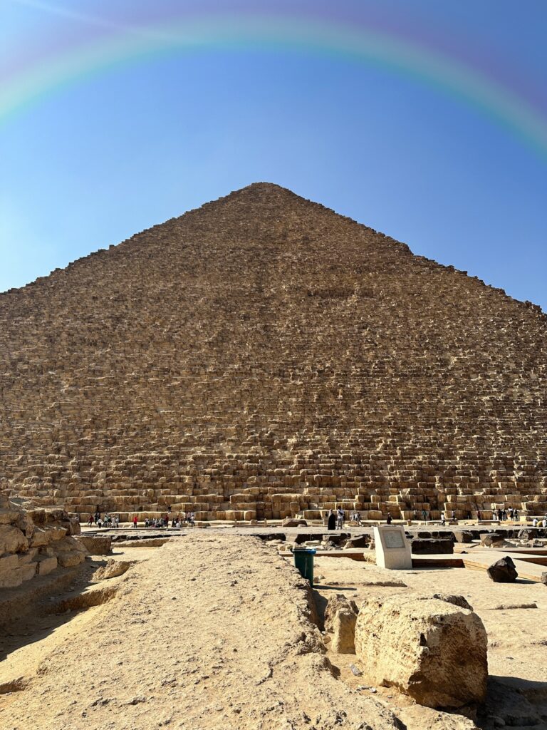 Rainbow at Giza Pyramids today at 11:11 AM in the morning ❤🙏