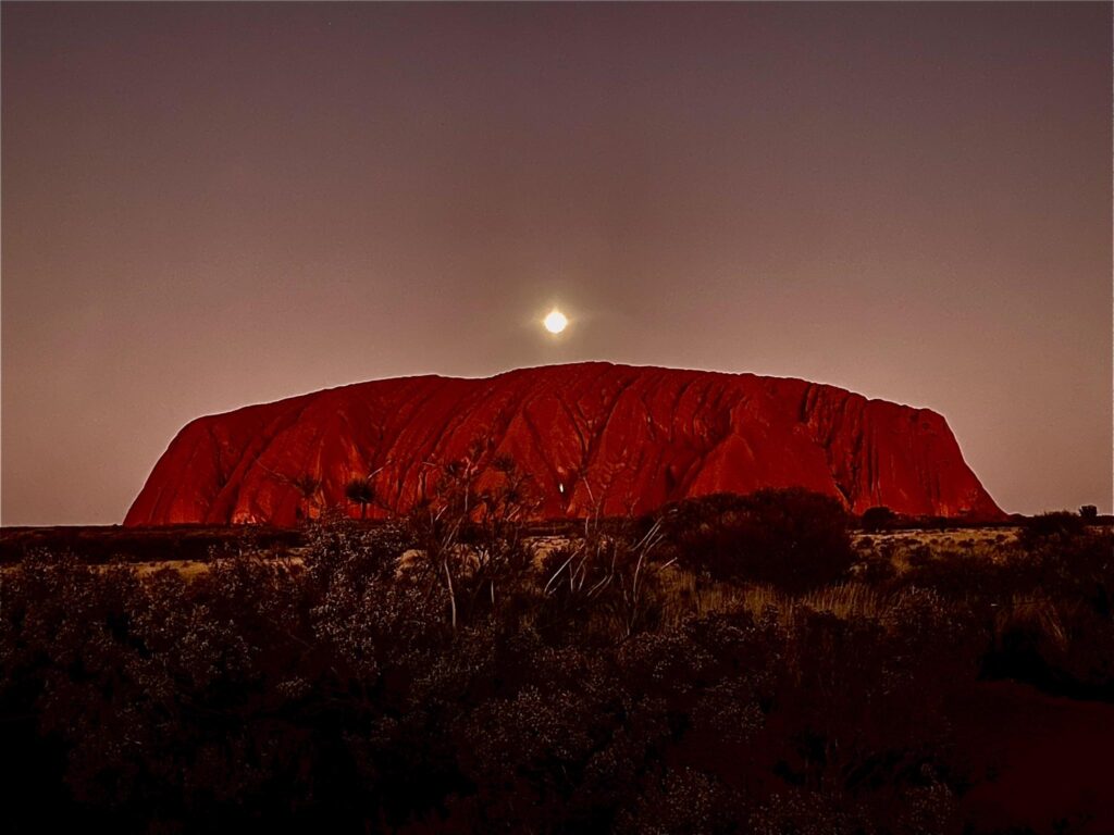 Full Capricorn Blue Moon over Uluṟu