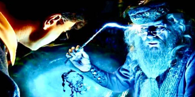 Dumbledore, Harry Potter and the Pensieve