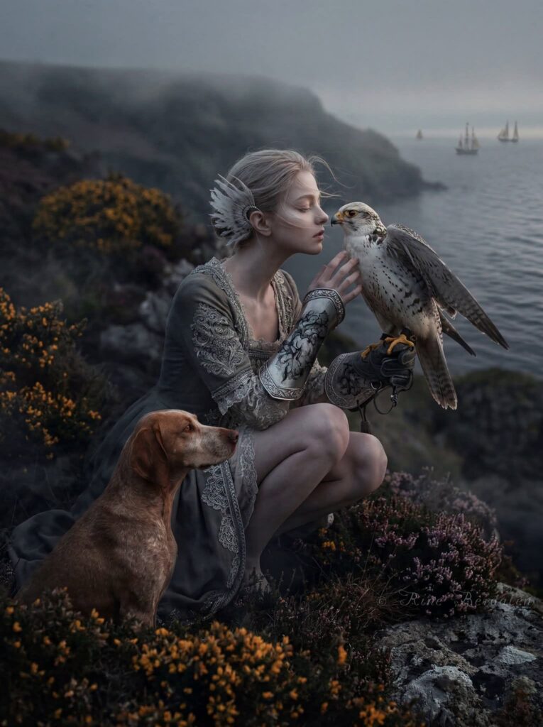 Falcon Lady